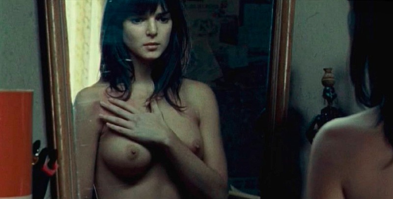 Clara lago topless