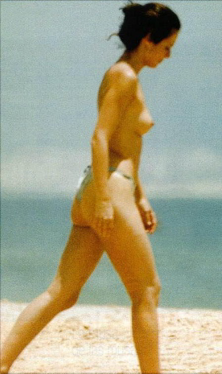 Aitana Sánchez-Gijón Topless
