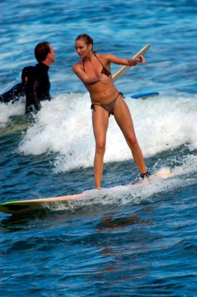 Cameron Diaz Semidesnuda Bikini Vacaciones Mar 2