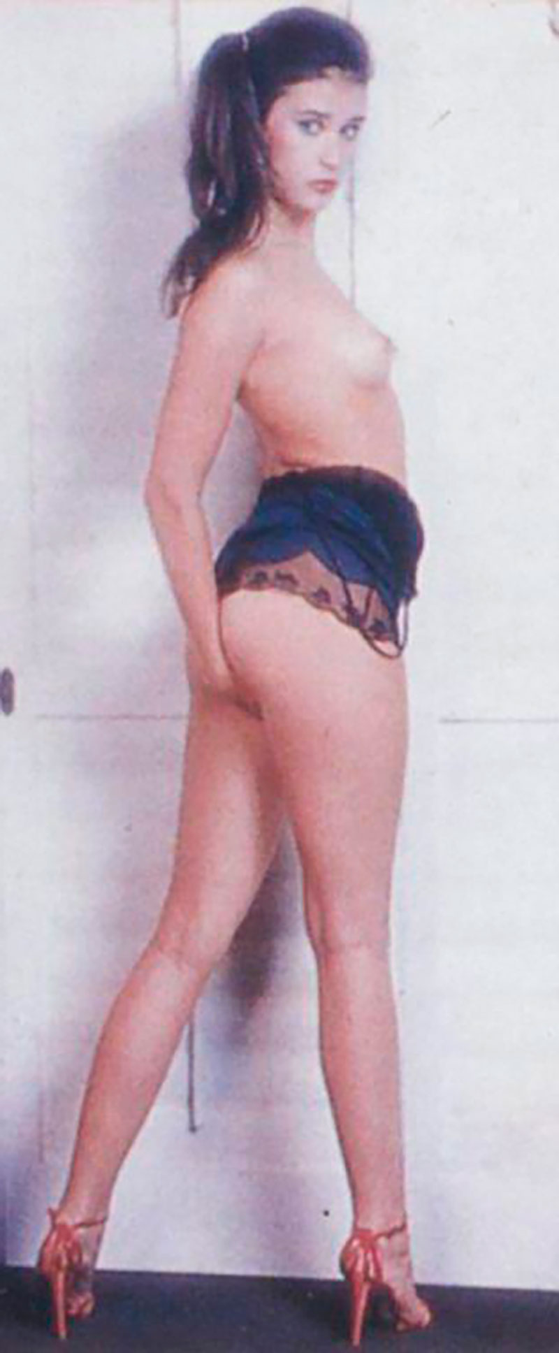 Demi Moore Desnuda Foto Robada Joven