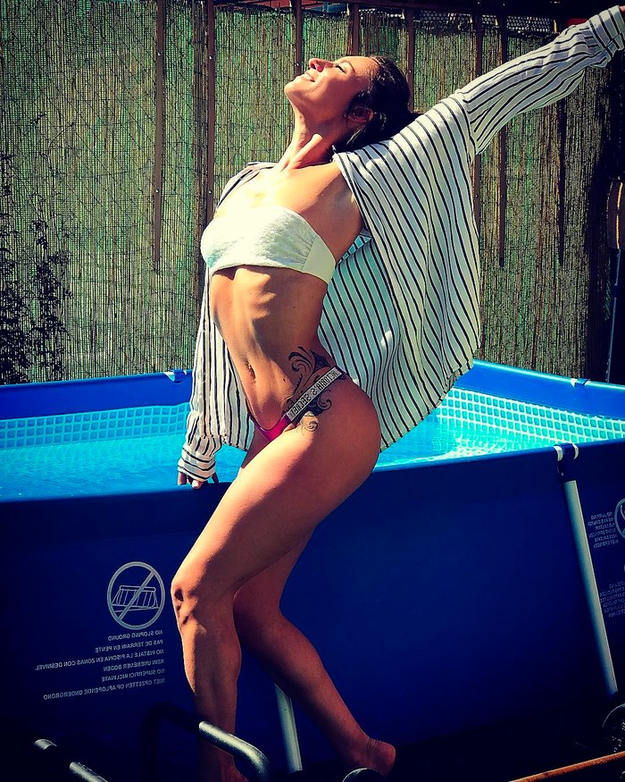 María Hinojosa posado bikini