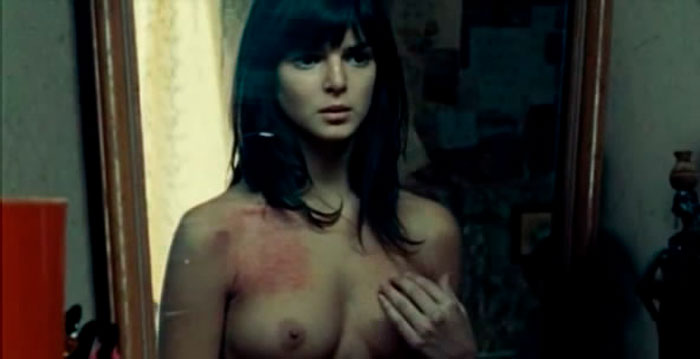 Clara lago topless