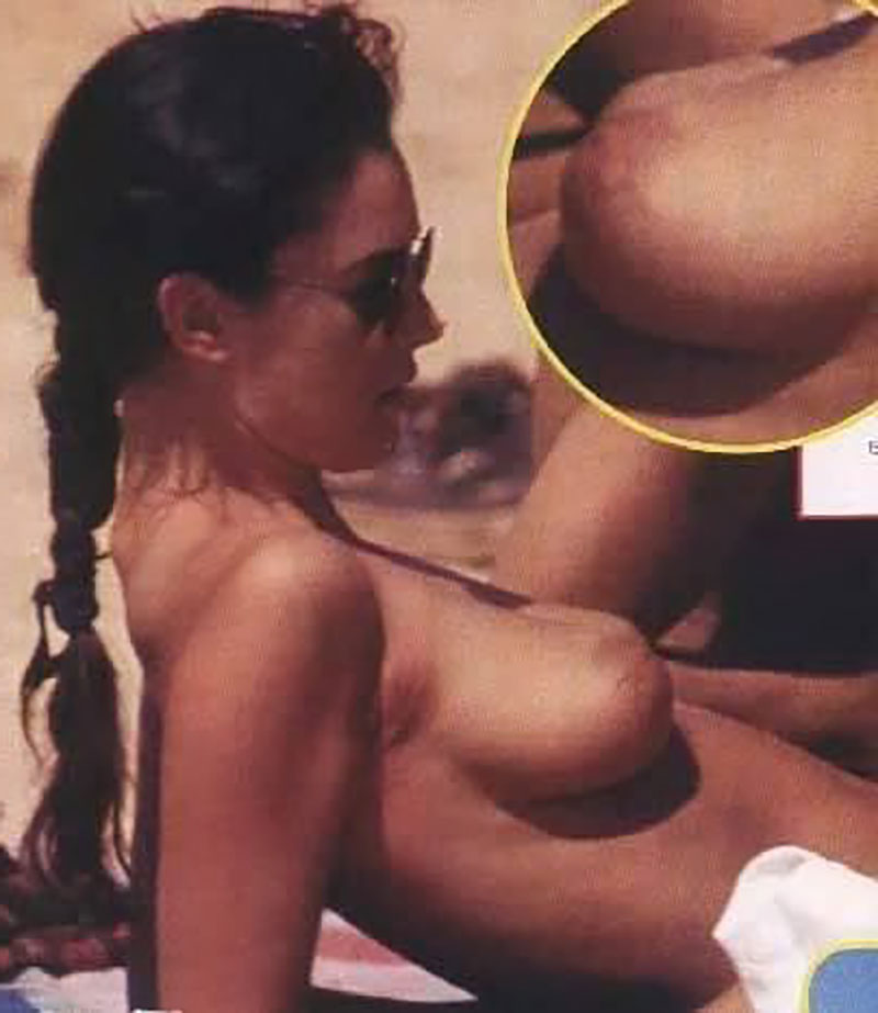 Monica Bellucci Topless Pechos Actriz Italiana 2