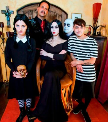 Familia Addams parodia porno