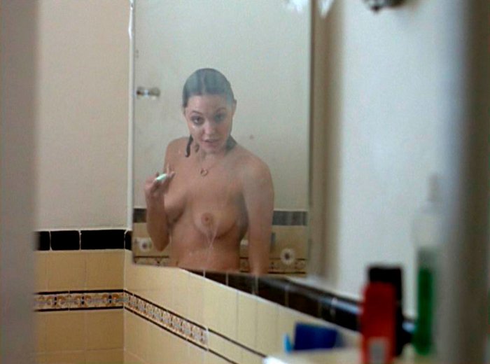 Angelina Jolie topless peliculero