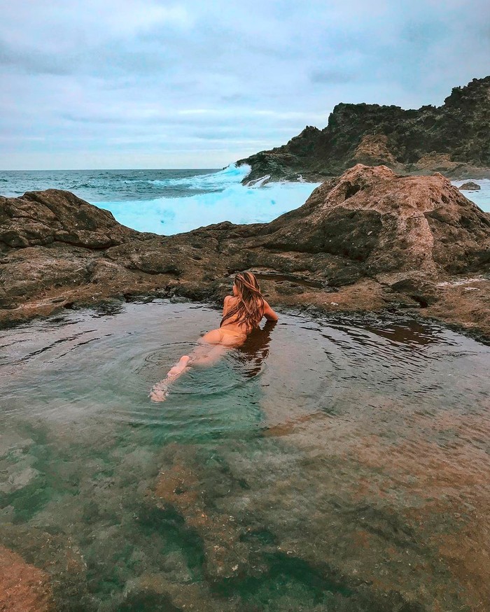 Ivana Icardi enseña culo playa Supervivientes 2020