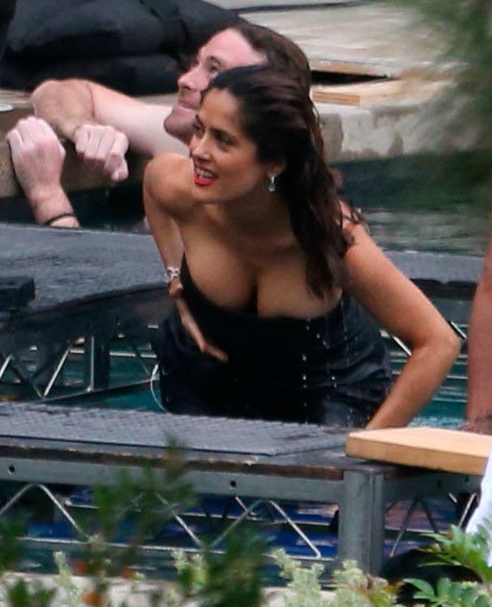 Salma Hayek 53 años sex symbol mexicana