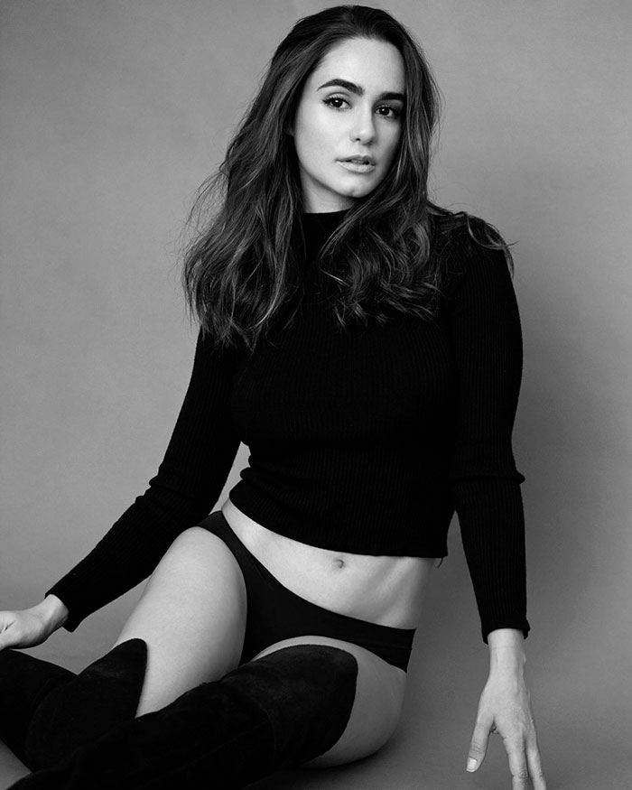 Alicia Sanz Bragas Posado Artístico Erótico