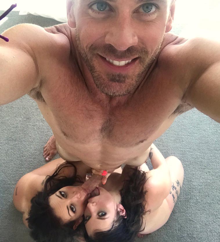 Johnny Sins, el calvo de Brazzers, la mejor polla de los PornHub Awards 2020 | JaqueMateAteos