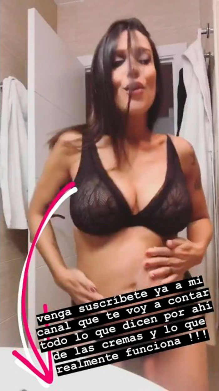 Lorena Castell Semidesnuda Lencería Sujetador Instagram