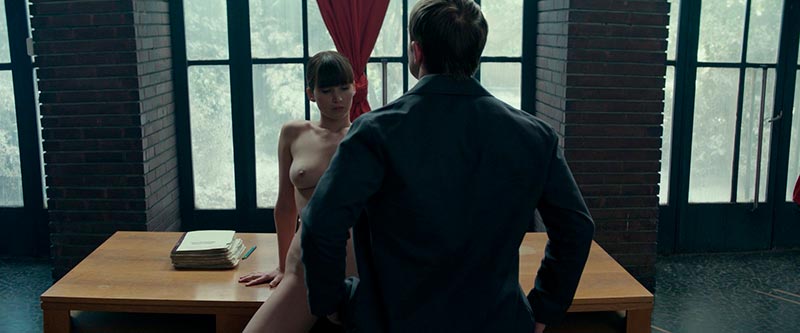 Jennifer Lawrence Desnuda Aula Película Gorrión Rojo 3
