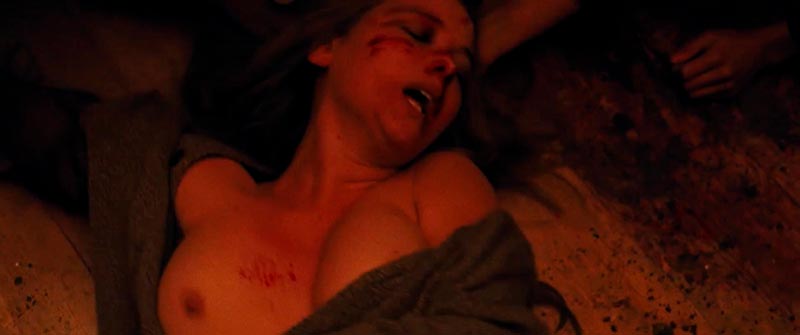 Jennifer Lawrence Topless Película Mother