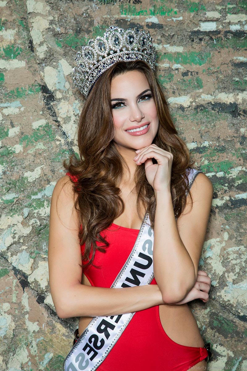 Carla Barber Candidata Miss Universo