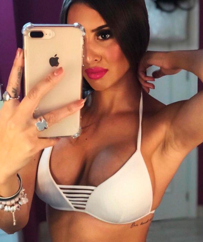 Marina García Selfi Bikini Cuerpazo 7