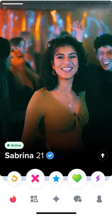 Sabrina.80b6e20f Opt 384