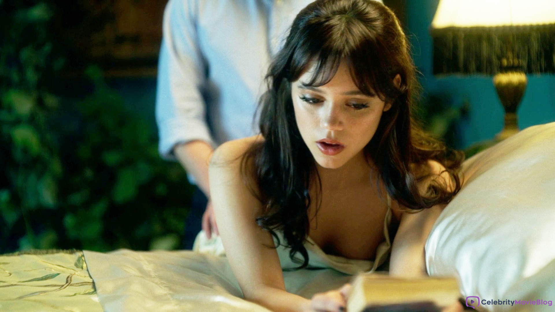 Jenna Ortega Nude Photos